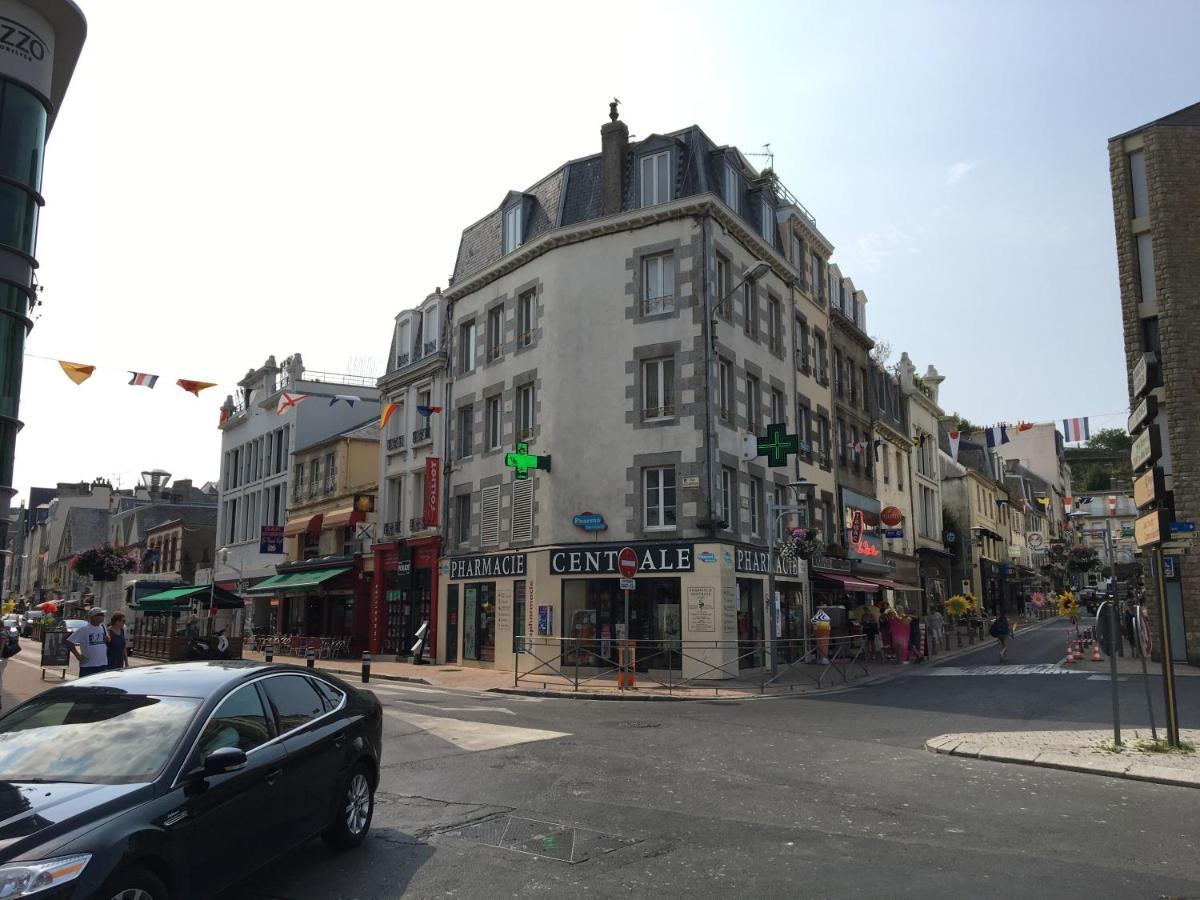Appartement Calme En Plein Centre Ville Granville Exterior foto